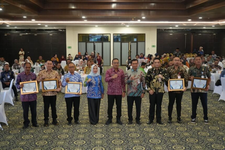 Wujudkan Akuntabilitas Pengelolaan Keuangan,Pemkab Kotabaru gelar seminar Regional se - KalSel