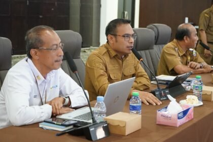 Pemkab Kotabaru Gelar Rakor Pengembangan dan Pemasangan Jaringan Listrik PLN