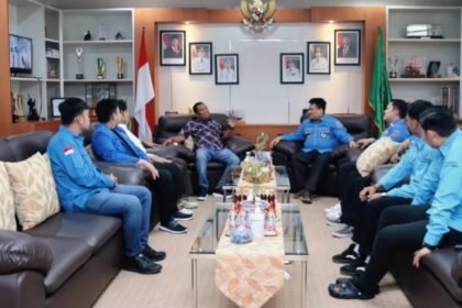 Memperkuat Sinergi, DPD KNPI Silaturahmi Dengan Bupati Hulu Sungai Selatan