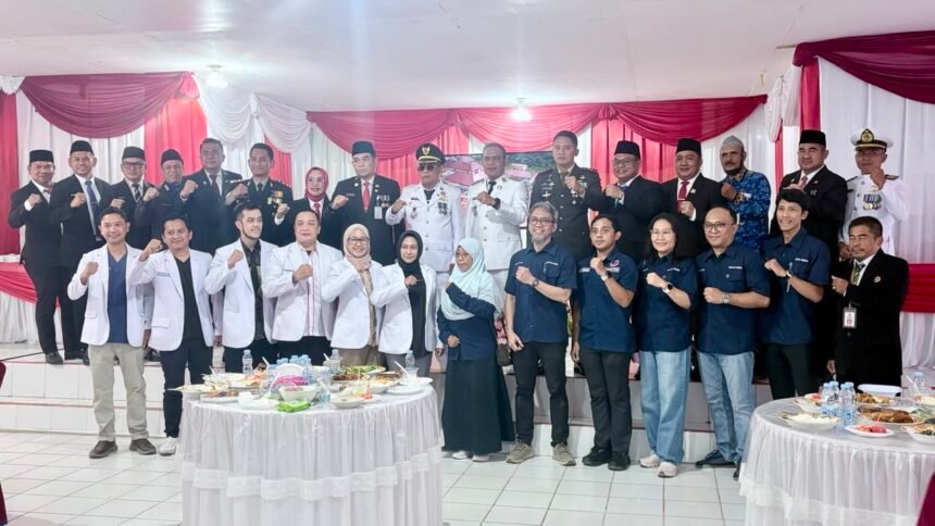 Bupati dan Wakil Bupati Kotabaru Melaksanakan Anjangsana HUT RI ke-81 ke RSUD PJS