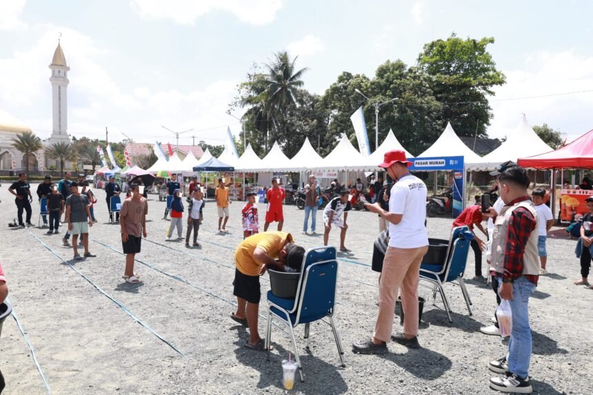Lomba Estafet Air Meriahkan Aksi Merah Putih HUT ke-81 RI di Tanah Bumbu: Ajang Kekompakan dan Kebersamaan
