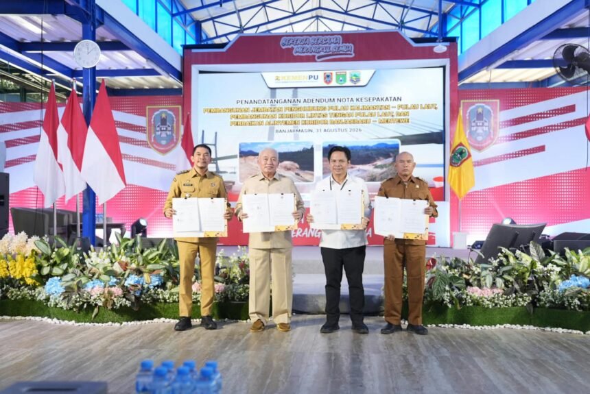 Bupati Kotabaru Lakukan Penandatanganan Adendum Nota Kesepakatan Bersama Proyek Strategis di Kal-Sel