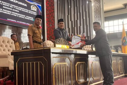 Dua Raperda Strategis Kotabaru Disetujui, Fokus pada Kesehatan dan Tata Kelola BUMD